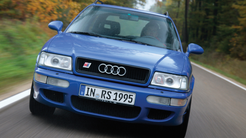 Illustration for article titled A Friendly Reminder That You'll Be Able to Legally Import an Audi RS2 Avant Next Year